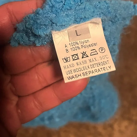 LL* New! Cropped and Distressed Fuzzy Blue Sweater - Picture 4 of 4